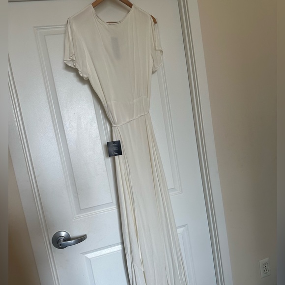 Heart of Marigold Off-White Wrap Maxi Dress - Picture 8 of 10